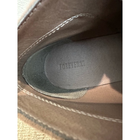 👢🥾 Beautiful F21 comfy, faux suede booties. GUC only wore twice. Great deal.🍂🌾 - Picture 7 of 8